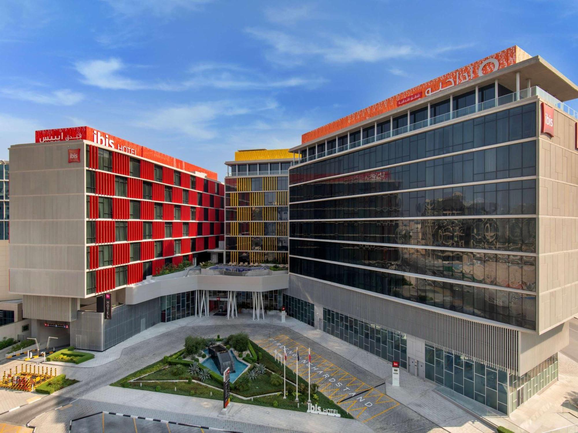 Adagio Doha Hotel Exterior photo